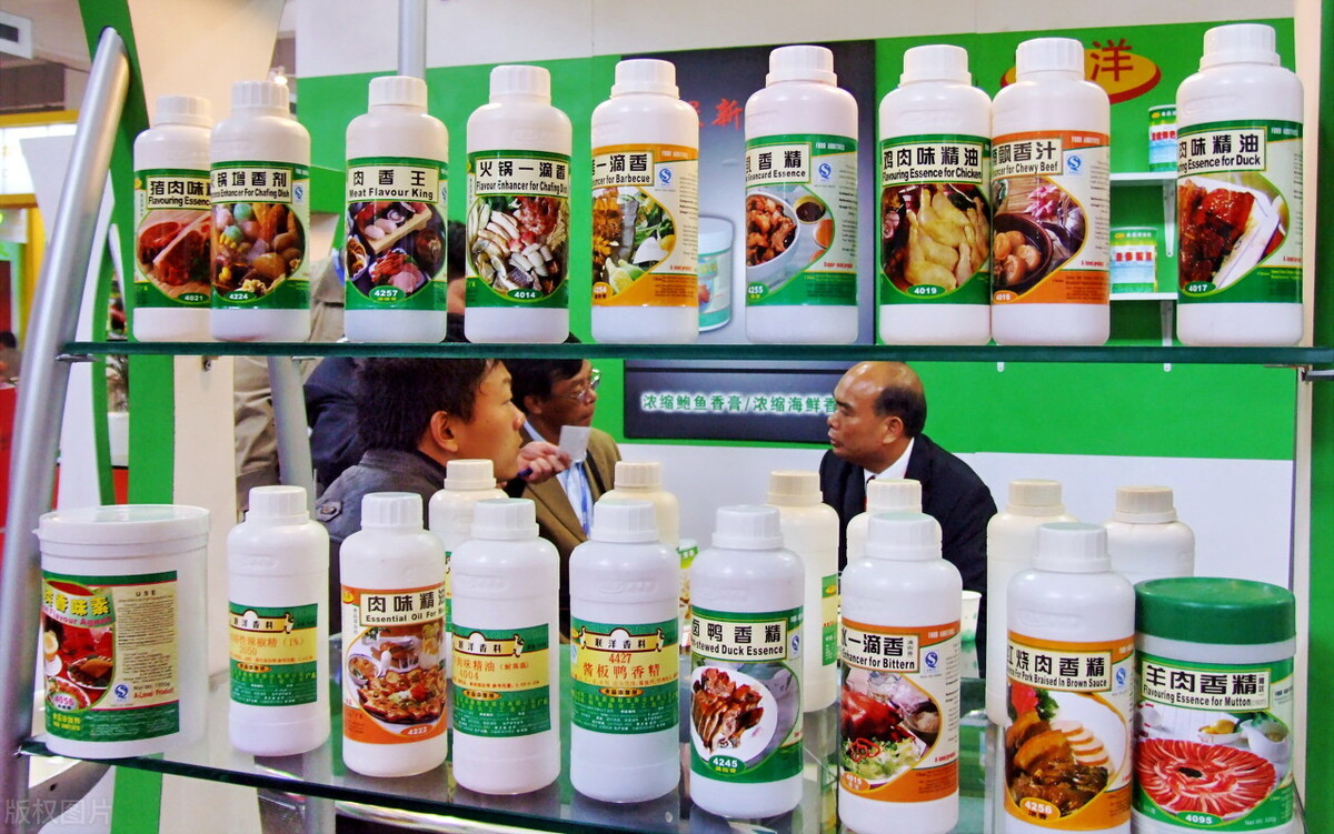 添加剂工厂琳琅满目的食品添加剂 真相与误解